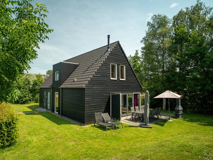 Bungalow für 10 Personen, mit Sauna und Terrasse sowie Balkon/Terrasse - 1