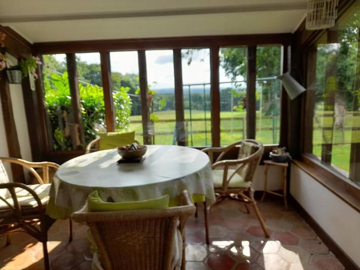 Location de vacances pour 5 personnes, avec jardin et vue dans Marmouillé - 4