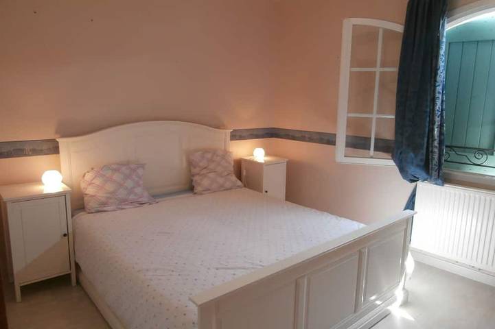 Location de vacances pour 8 personnes, avec jardin et balcon dans Lac de la Cavayère - 2