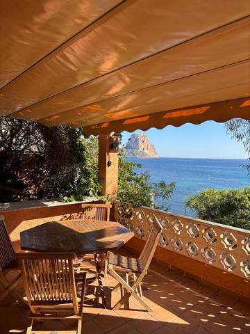 Maison d’hôte pour 3 personnes, avec vue et terrasse, animaux acceptés à Calpe