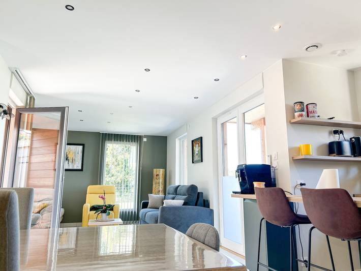 Location de vacances pour 6 personnes, avec jardin et terrasse à Évian-les-Bains - 4