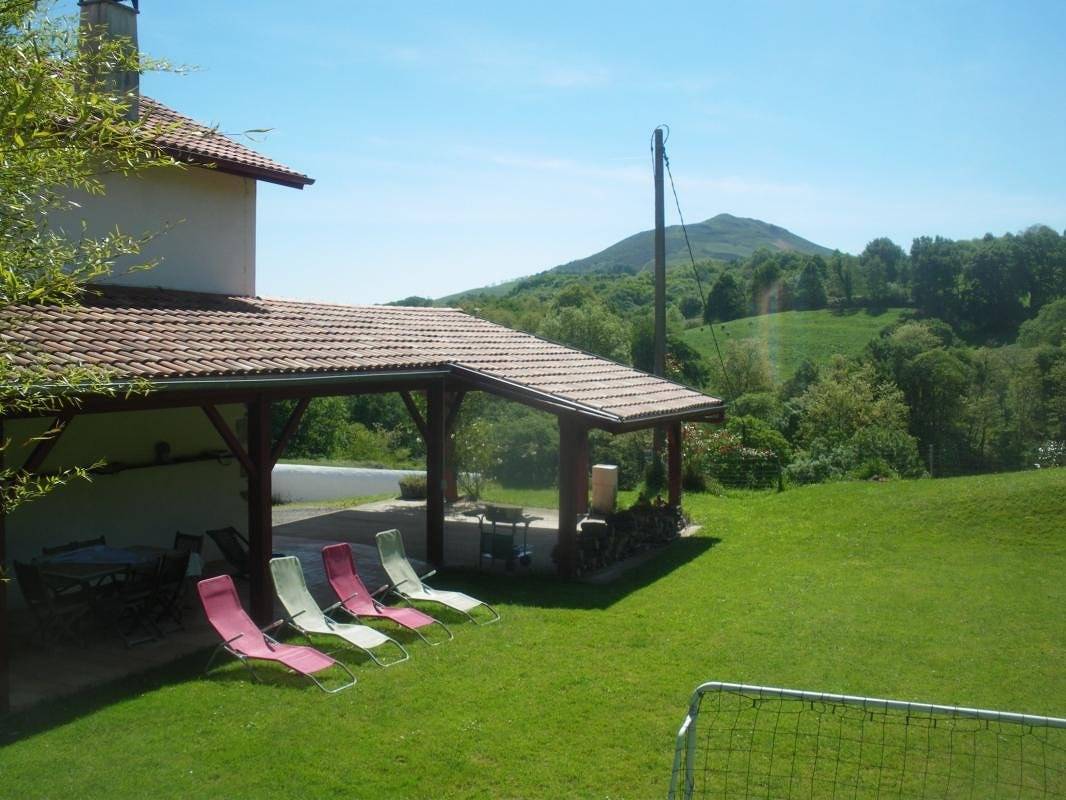 Ancienne grange rénovée : Etxebalarria in Mendionde, Région de Bayonne