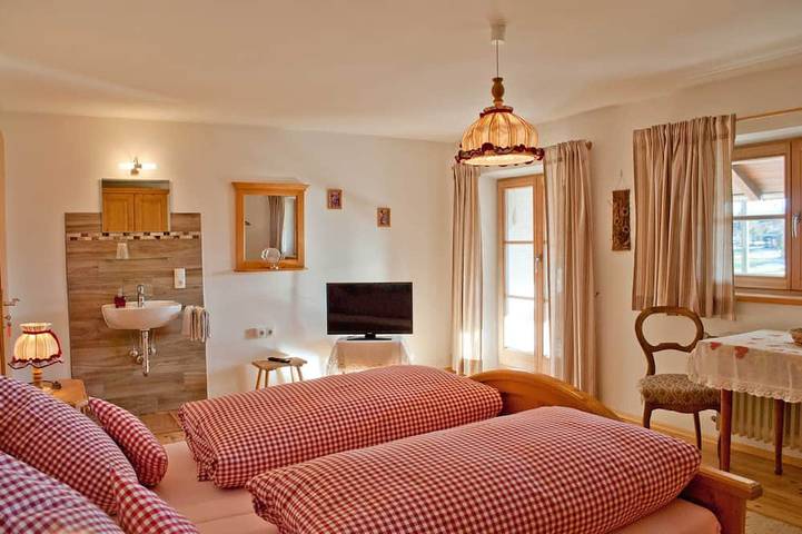 Bauernhof für 2 Personen, mit Pool und Garten