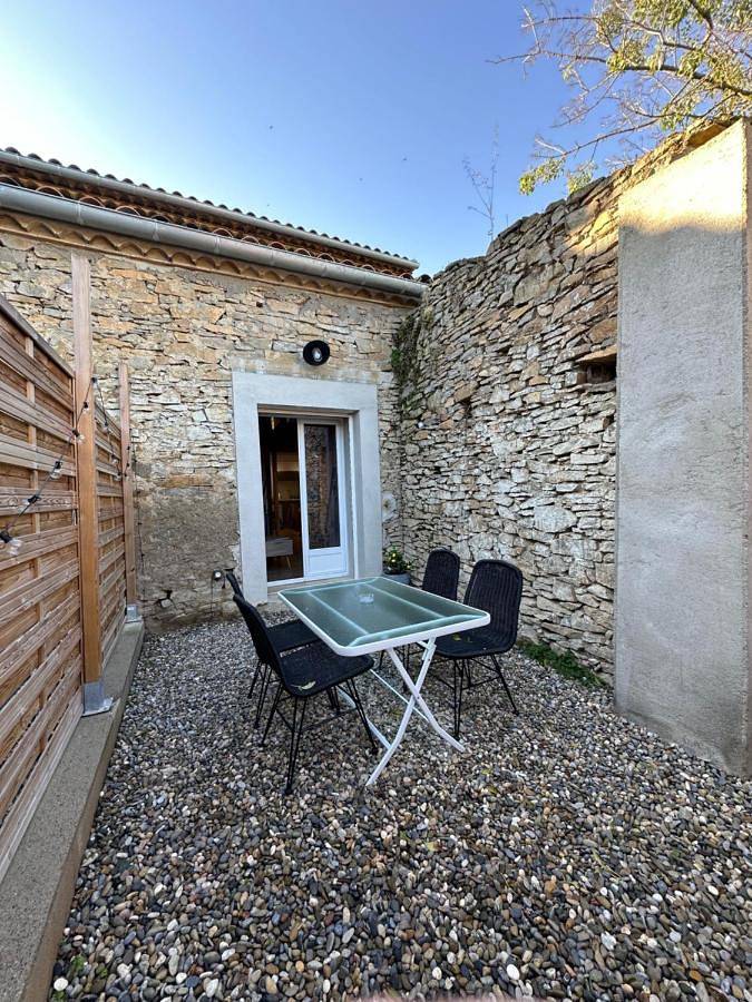 Location de vacances pour 4 personnes, avec terrasse, animaux acceptés à Villarzel-Cabardès - 3