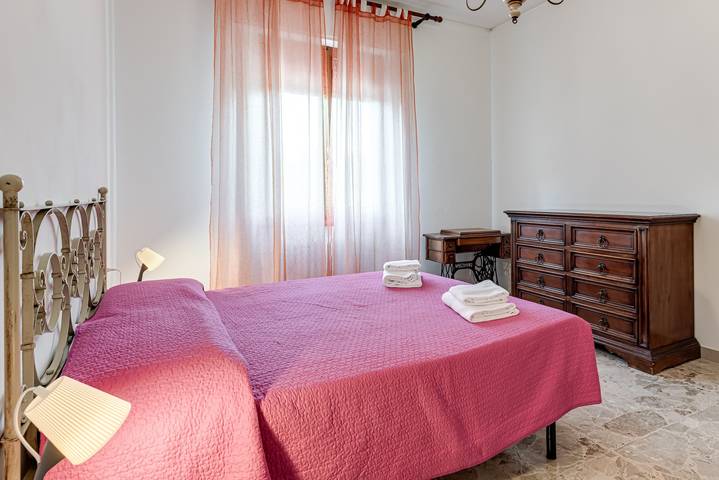 Appartamento intero, Appartamento 'Depandance Resort' con giardino privato, balcone e Wi-Fi in Borgo San Lorenzo (comune), Firenze province