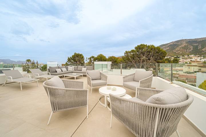 Location de vacances pour 8 personnes, avec jardin à L'Alfàs del Pi - 2