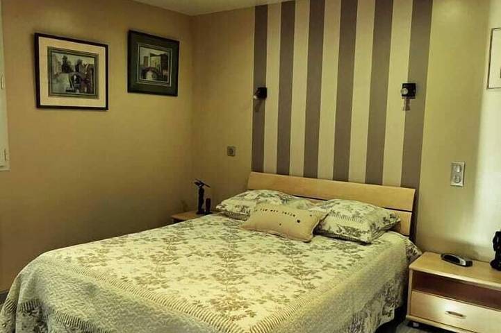 Gîte pour 4 personnes, avec jardin ainsi que jacuzzi et terrasse à Les Eyzies-de-Tayac-Sireuil - 2