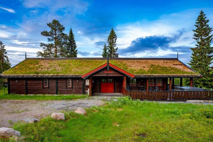 Ferienhaus für 13 Personen, mit Ausblick und Sauna sowie Terrasse in Trysil