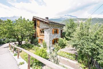 Gîte pour 4 personnes, avec jardin dans Val-Cenis
