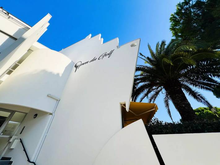 Gîte pour 4 personnes, avec piscine et jardin dans Golf de la Grande Motte