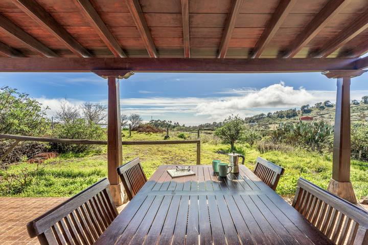 Casa rural para 2 personas, con jardín en El Hierro