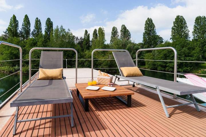 Hôtel pour 2 personnes, avec vue et vue sur le lac ainsi que terrasse et sauna à La Ferté-sous-Jouarre - 3