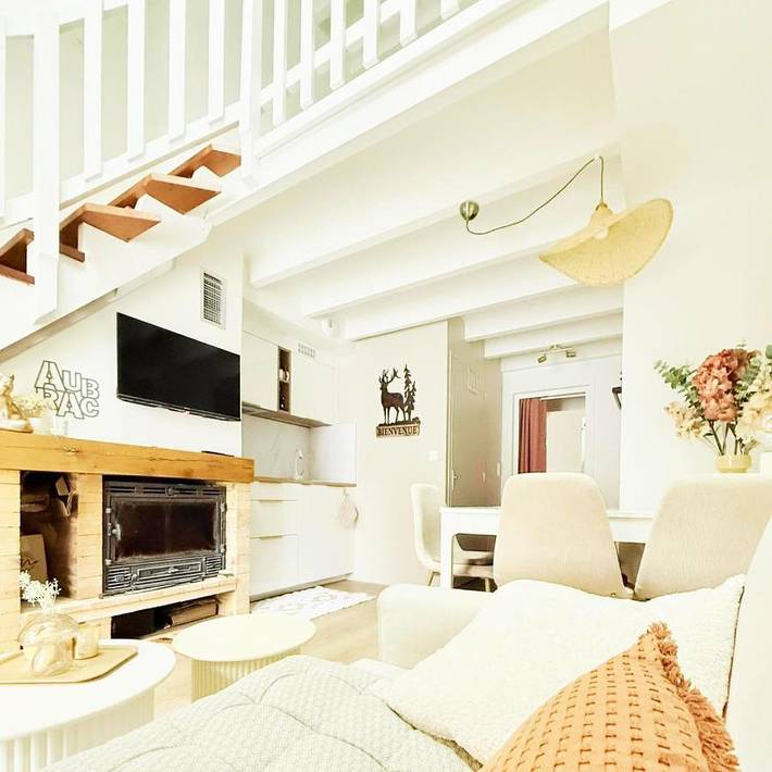 Gîte pour 4 personnes, avec terrasse dans station de ski du Laguiole - Le Bouyssou