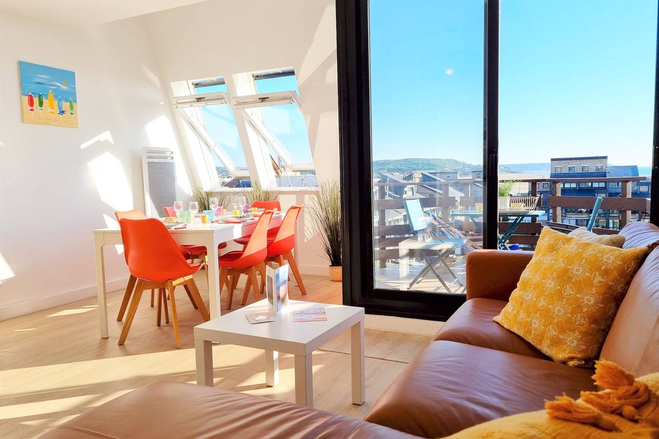 Ganze Wohnung, Ferienwohnung für 6 Personen mit Terrasse in Deauville, Lisieux und Umgebung