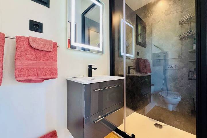 Location de vacances pour 2 personnes à Bourg-des-Comptes - 3