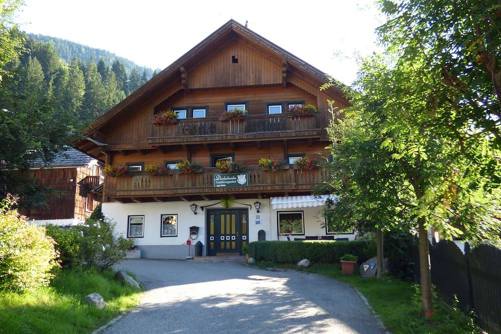 Ganze Wohnung, Wandern, Outdooraktivität und Fischen sind die Highlights in der Dorfschenke in Stall, Bezirk Spittal an der Drau