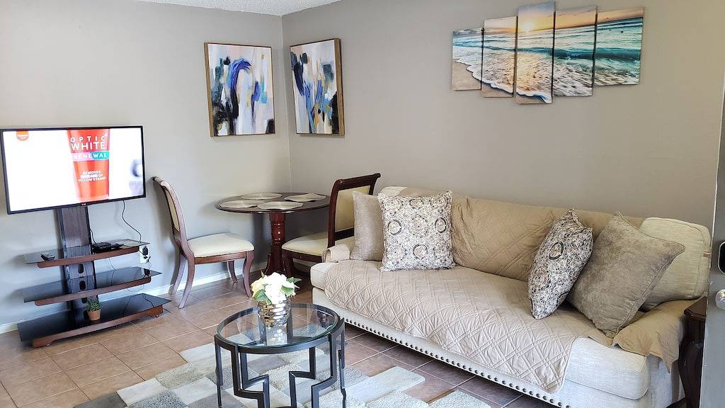 Ganze Wohnung, 🏡Comfy & Convenient 1Br Apartment Near Oaks Mall & Medical Center Fast Wifi in Gainesville, Alachua County