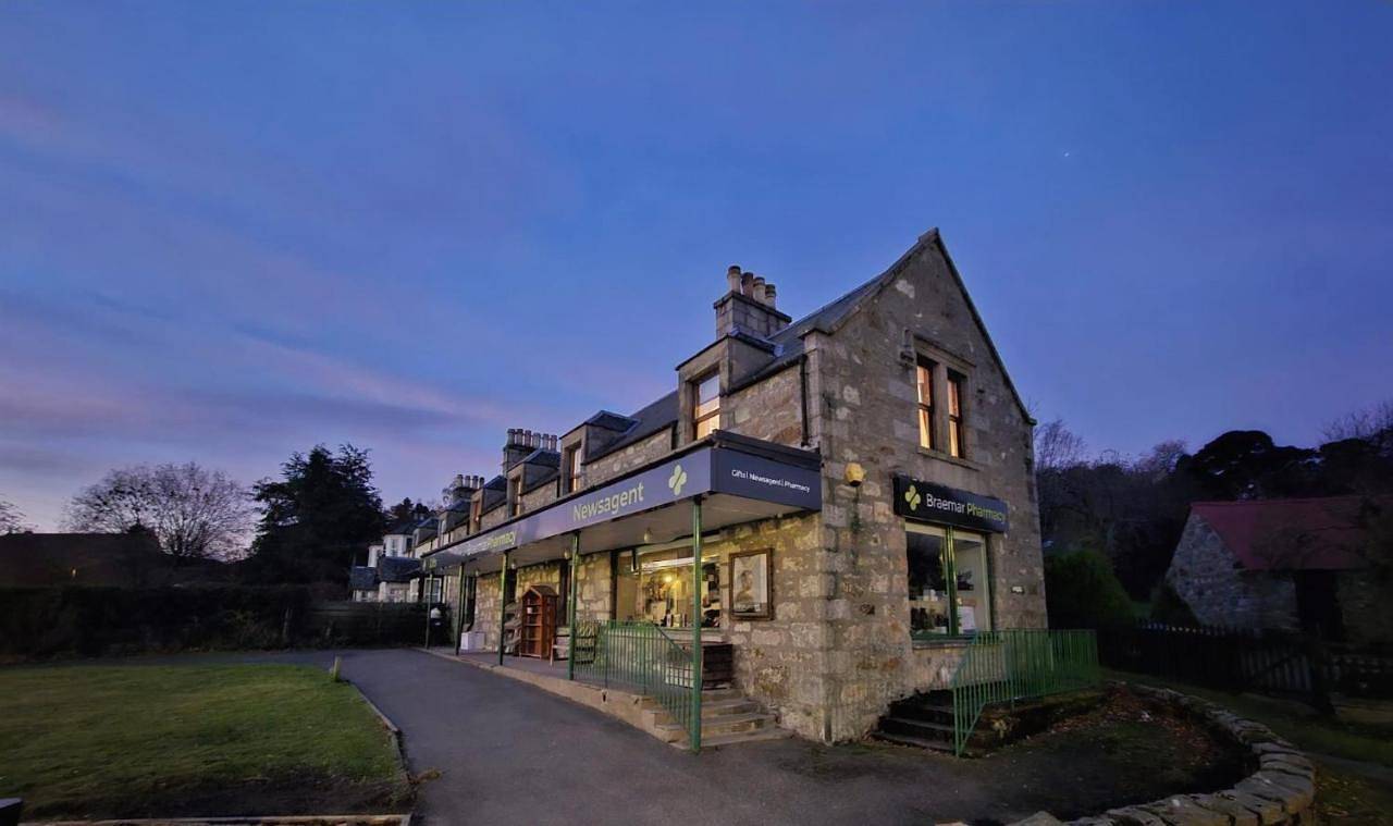 Entire apartment, Two-Bedroom Apartment in Braemar, Cairngorms National Park