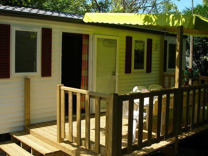 Camping du Petit Pont - Mobilheim 6 personen - 28m² + Überdachte Holzterrasse 12m² 4/6 Pers. in Arvert, Côte de Beauté