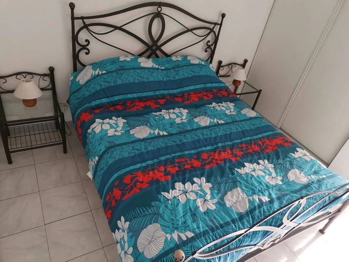 Gîte pour 4 personnes, avec piscine et balcon/terrasse dans Plage du Port Fréjus - 2