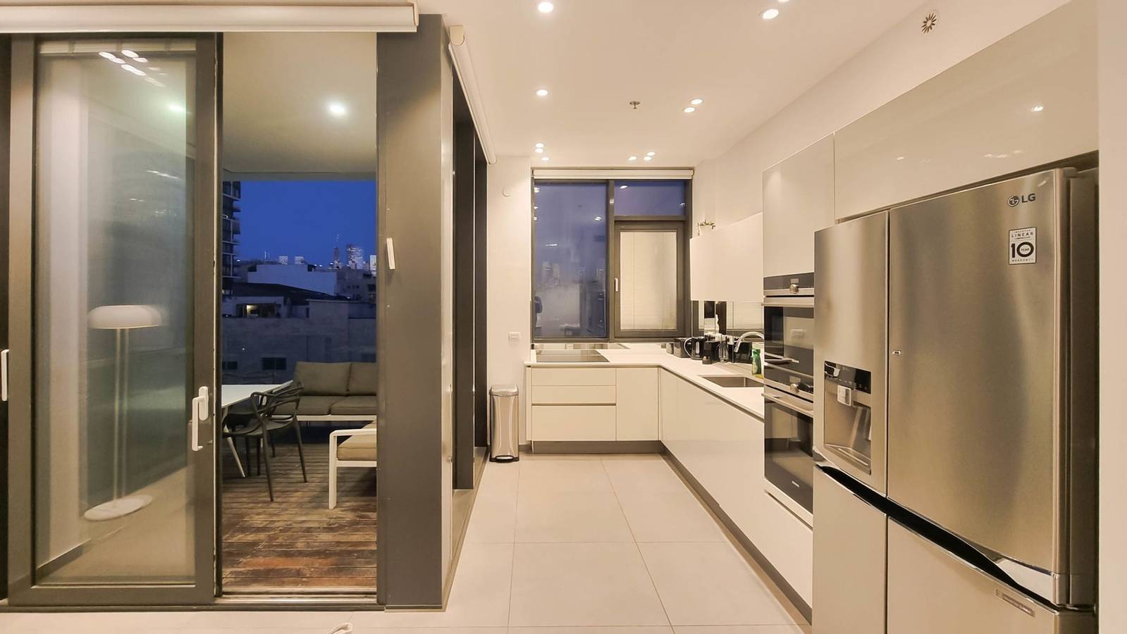 Appartement entier, Hayarkon Bronze in Tel Aviv-Yafo in Tel Aviv, District de Tel Aviv