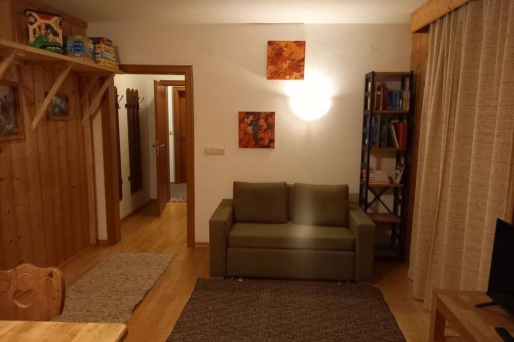 Geheel appartement, Sterzingerhof - Apartment Lärchenblick in Mösern, Telfs