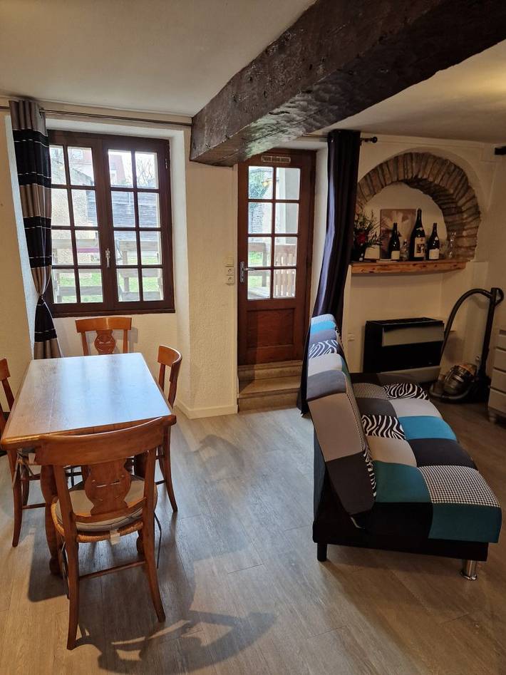 Gîte pour 3 personnes, avec terrasse à Beaune - 2