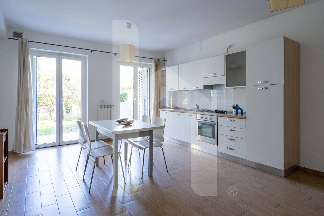 Ganze Wohnung, Ferienwohnung für 1 Person mit Garten in Pineto, Adriaküste Abruzzen