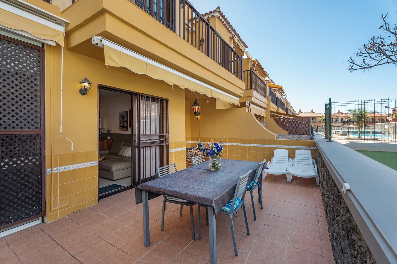 Casa Vacacional 'Viva Tenerife' con Piscina Compartida, Terraza Privada y Wi-Fi in Costa del Silencio, Arona 