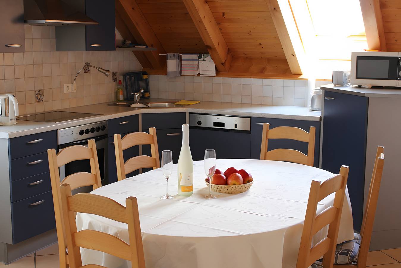 Ganze Wohnung, Apartment '3' mit Balkon, Garten und Wlan in Überlingen, Region Bodensee-Oberschwaben