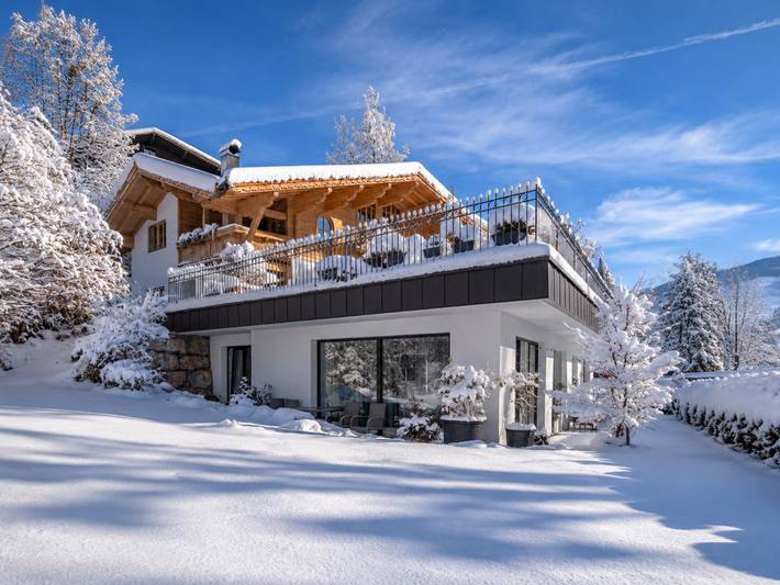 Ferienwohnung für 4 Personen, mit Terrasse und Garten in Jochberg