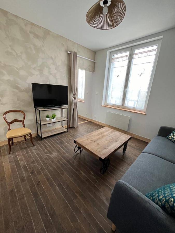 Gîte pour 3 personnes, avec jardin et terrasse à Châteaulin - 2