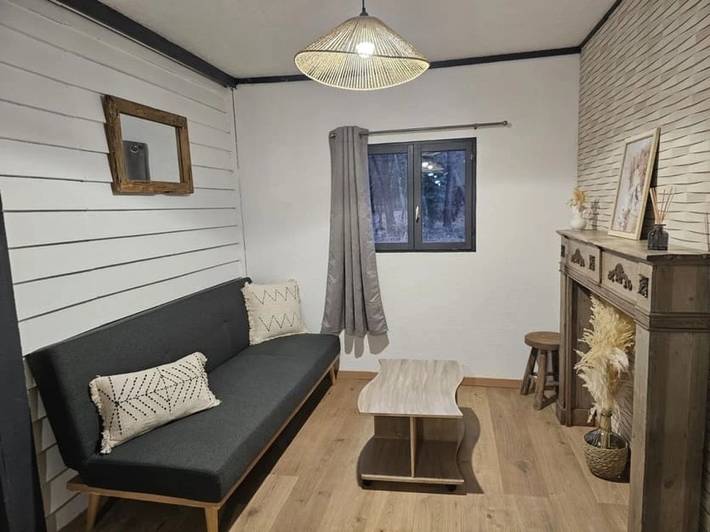 Gîte pour 5 personnes à Douville - 4