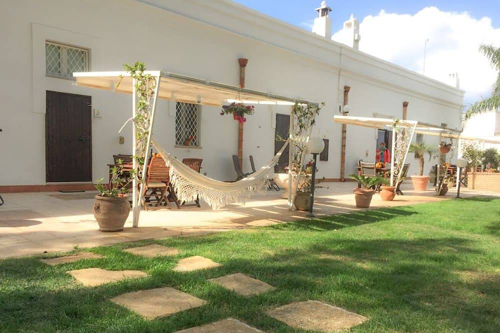 La Stornara - Apulian Ancient Holydafarm - Apartment \"Il Papavero\" in Ginosa, Golf von Tarent