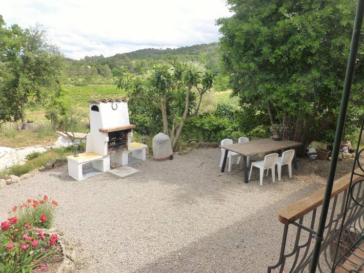 Gîte pour 4 personnes, avec piscine à Le Thoronet - 2