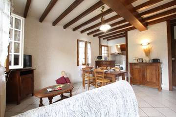 Gîte pour 4 Personnes dans Lacarry-Arhan-Charritte-de-Haut, Région d'Oloron-Sainte-Marie, Photo 3
