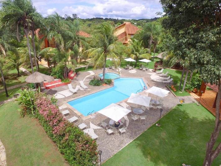 Casas e apartamentos de temporada para 4 pessoas, com sauna e jacuzzi e ainda jardim no Mato Grosso do Sul