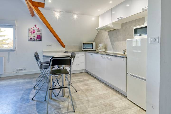 Entire apartment, Apartment "La Dune de Sable - Baguenaud" near the sea with Wi-Fi in Pornichet, Côte d'Amour