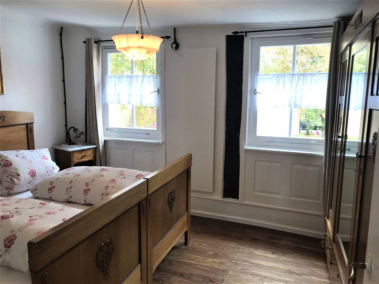 Ganze Wohnung, Ferienwohnung 'Bei Der Kirch' mit Gemeinschaftsterrasse und Wlan in Münsingen, Neckar-Alb