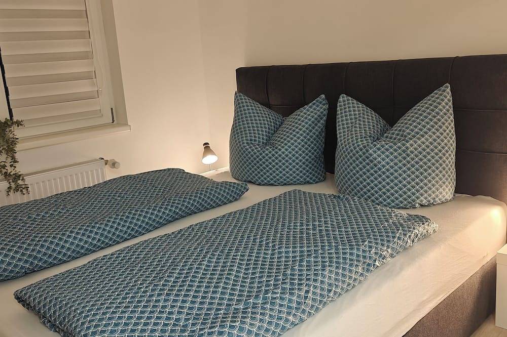 Ganze Wohnung, Haus am Berg, Fewo Panoramablick im fränkischen Seenland, Haustiere willkommen. in Pleinfeld, Frankenalb