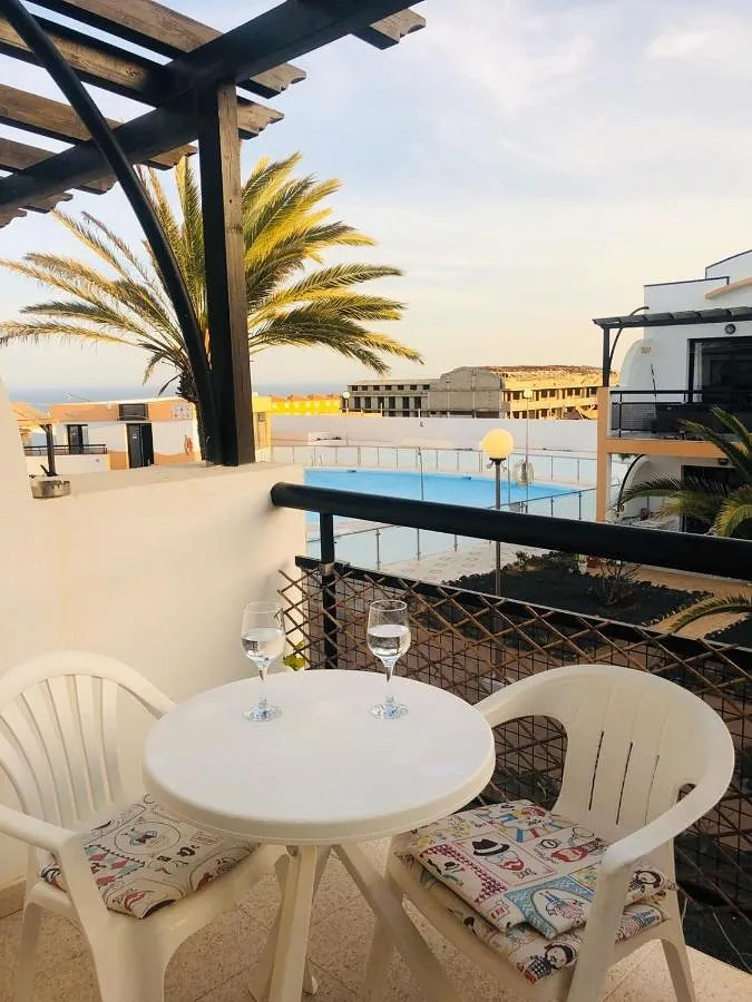 Apartamento de vacaciones para 2 personas, con terraza además de piscina y vistas - 1