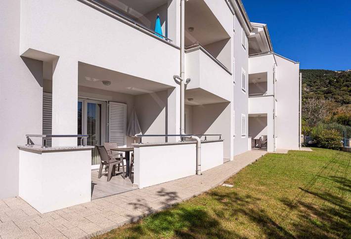 Ferienwohnung für 5 Personen, mit Garten in Baska - 3