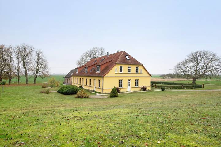 Ferienwohnung für 5 Personen, mit Sauna und Garten sowie Seeblick in Gingst