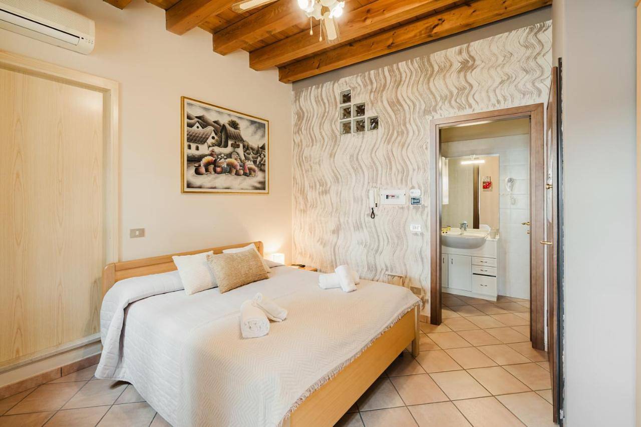 Agriturismo la Fattoria in Lonato del Garda, Provincia di Brescia