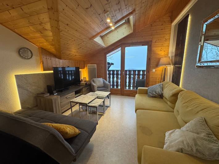 Apartamento de vacaciones para 8 personas, con vistas al lago y balcón - 1