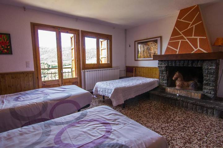 Casa rural para 15 personas, con Balcón y Terraza además de Jardín y Vistas en Pallars Sobirà - 2