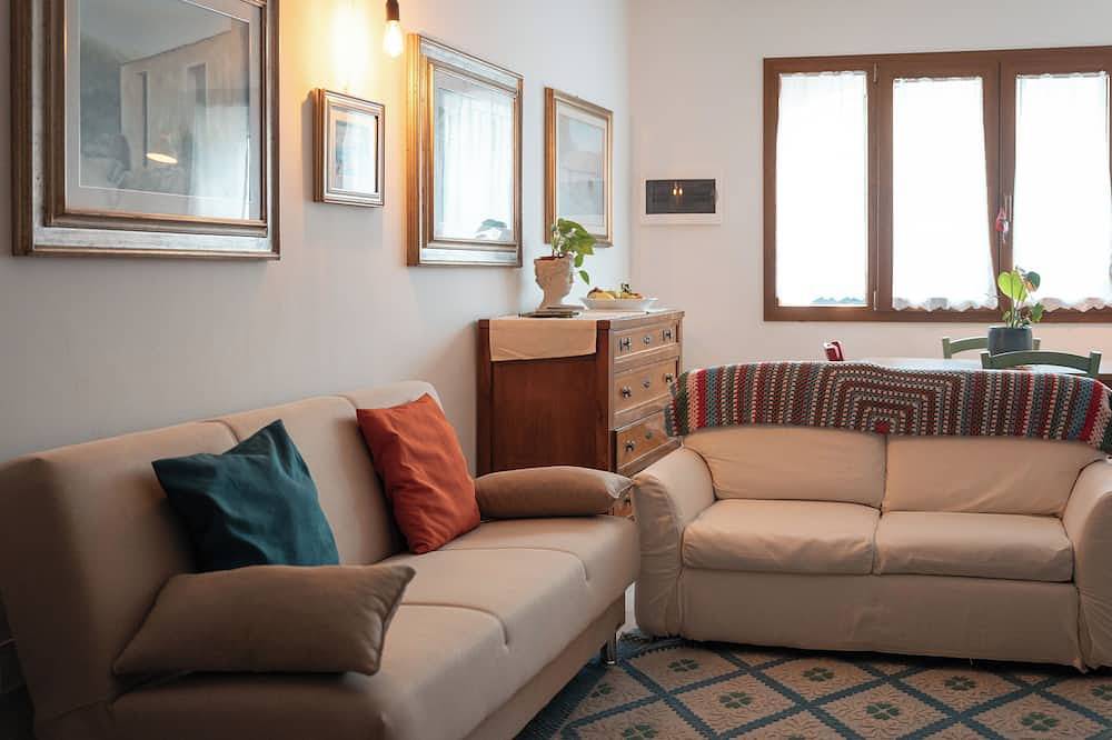 Ganze Wohnung, La Casetta: simplicity and authenticity in the heart of Basso Lodigiano in San Fiorano, Lodi Provinz