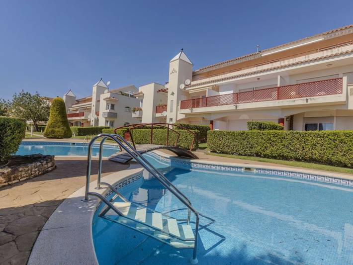Ferienwohnung für 4 Personen, mit Pool und Garten