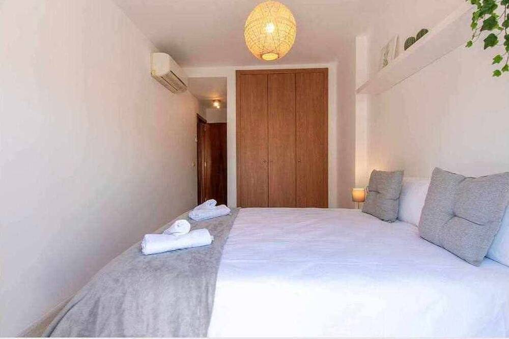 Appartamento intero, Modern two bedroom apartment in Nerja center in Nerja Centre, Nerja