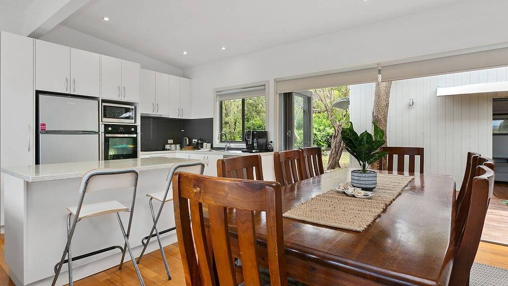 Great Ocean Road Lodge in Skenes Creek, Colac Otway Shire